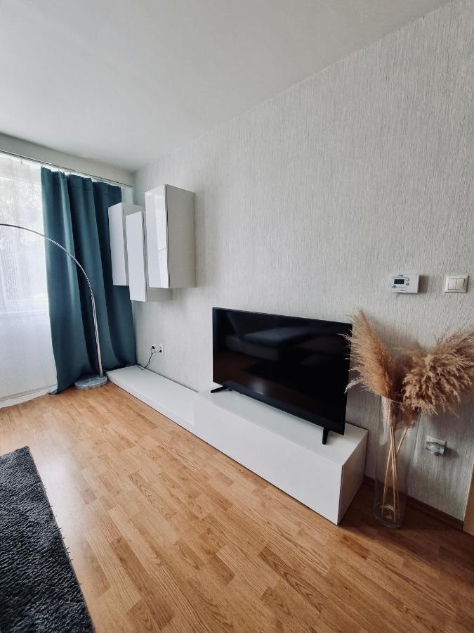 Apartment Banska - City Centre & Private Parking Banska Bystrica Ngoại thất bức ảnh